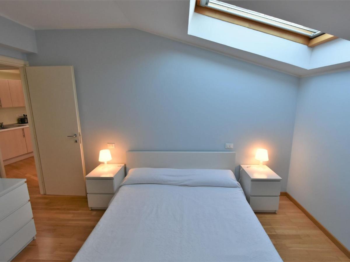 Apartment Duomo Mansarda By Interhome Iseo Zewnętrze zdjęcie
