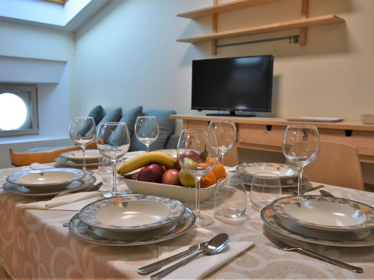 Apartment Duomo Mansarda By Interhome Iseo Zewnętrze zdjęcie